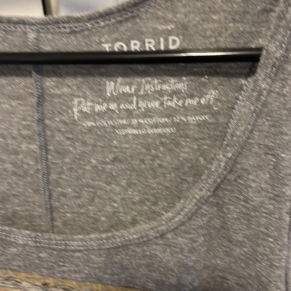 Torrid Top - Picture 3 of 3